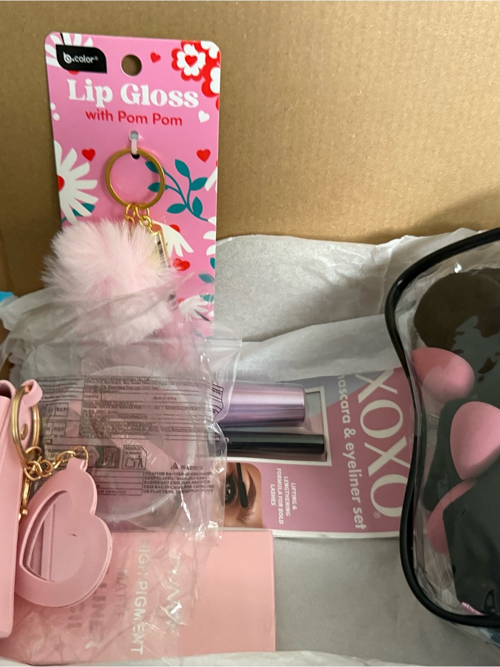 Lip Gloss Pom Pom Keychain + Pink Makeup Set/pic#8